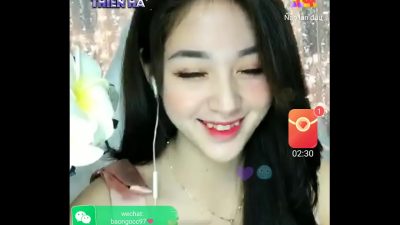 Girl xinh hàn xẻng lên live chat sex cùng fan yêu